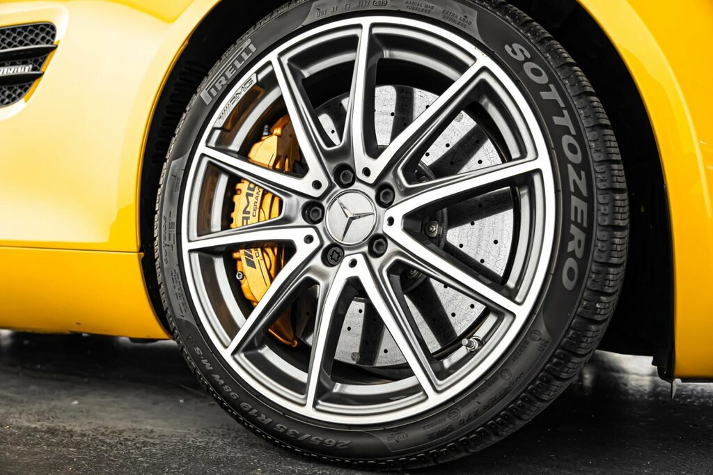 Mercedes-Benz AMG GT Hatchback White #14
