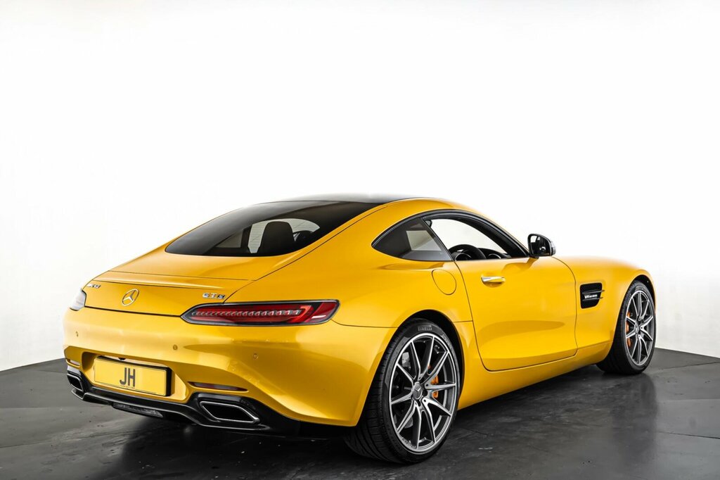 Mercedes-Benz AMG GT Hatchback White #10