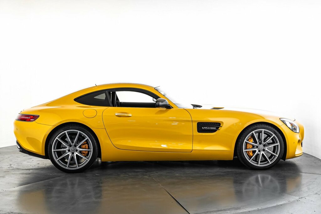 Mercedes-Benz AMG GT Hatchback White #11