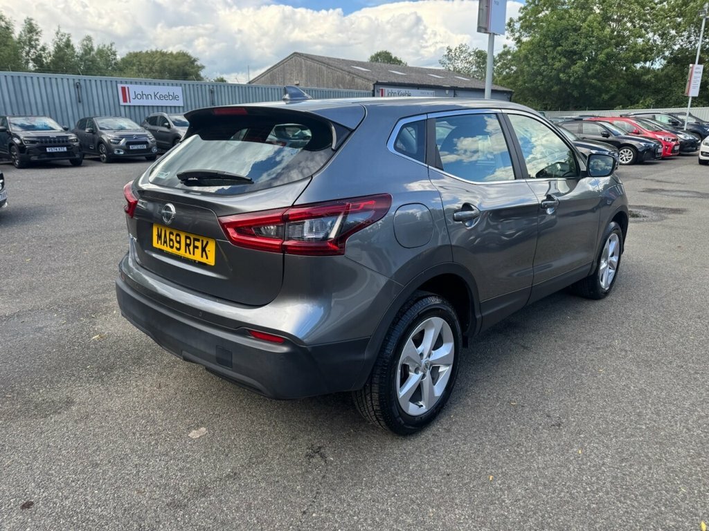 Nissan Qashqai 1.5L Acenta Premium Grey #2