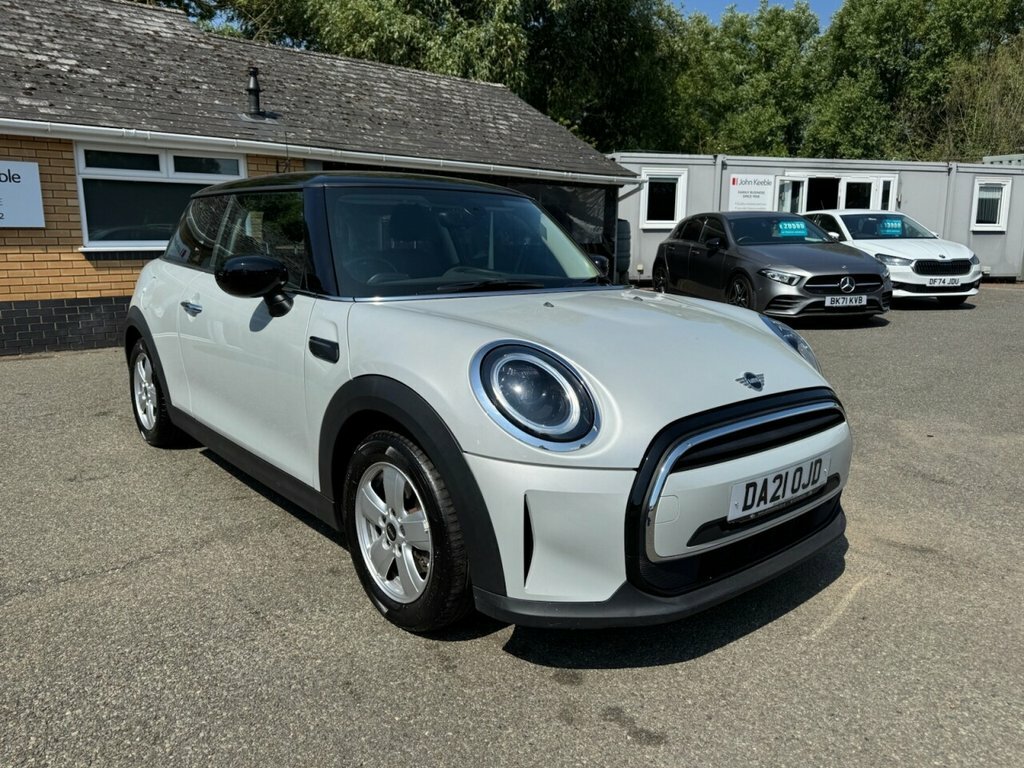 Mini Hatch 1.5L Cooper Classic DA21OJD Silver #3