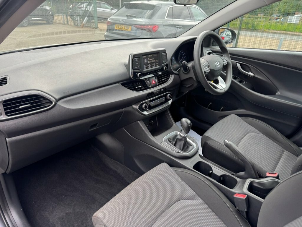 Hyundai I30 1L S Grey #4