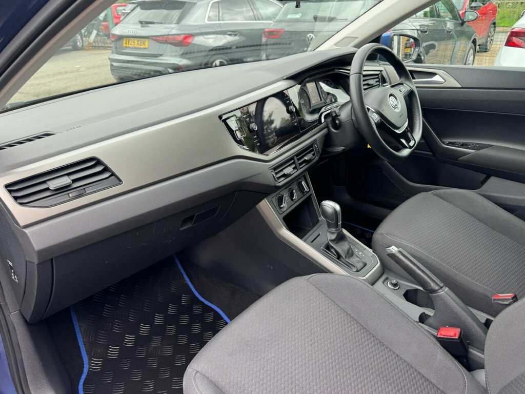 Volkswagen Polo 1L Se LL19WVH Blue #4