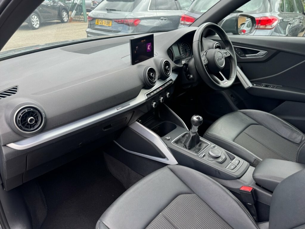 Audi Q2 1.6L S Line WR70TFA Grey #4