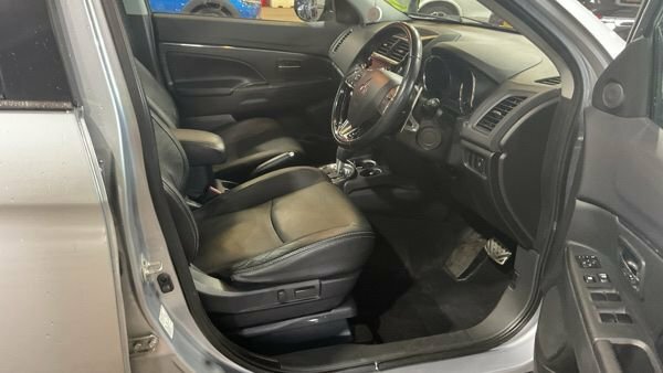 Mitsubishi ASX Suv 1.6 Zc-m Euro 6 201616 White #7