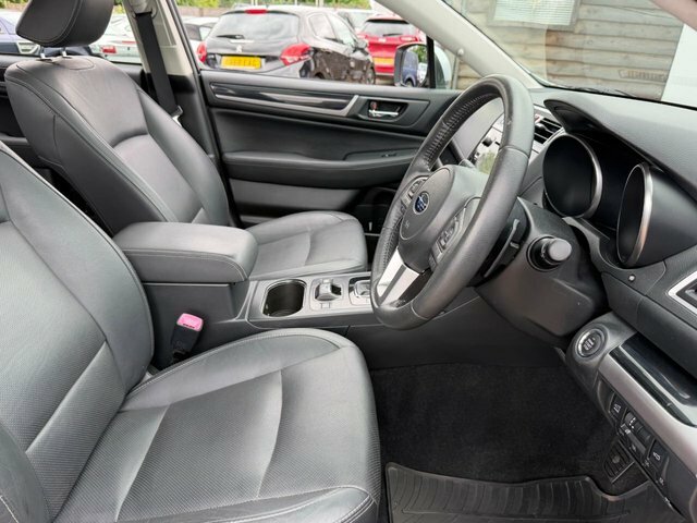 Subaru Outback D Se Premium Silver #17