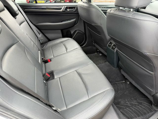 Subaru Outback D Se Premium Silver #34