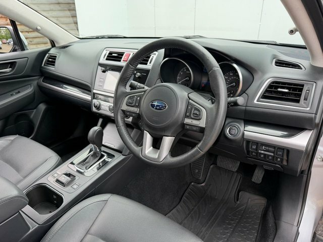 Subaru Outback D Se Premium Silver #8