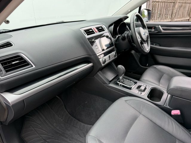 Subaru Outback D Se Premium Silver #23
