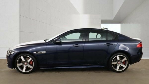 Jaguar XE R-sport Saloon Blue #6
