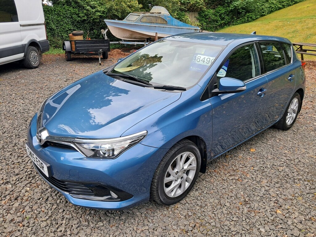 Toyota Auris 1.2T Icon Blue #3