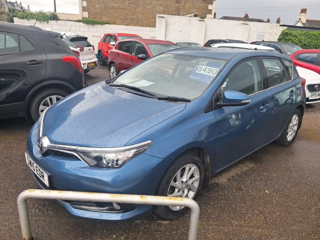 Toyota Auris 1.2T Icon SW15EDR Blue #2