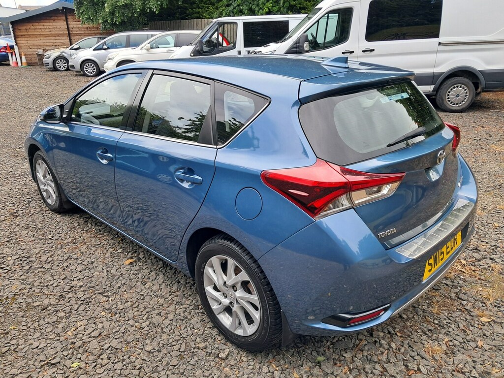 Toyota Auris 1.2T Icon Blue #5