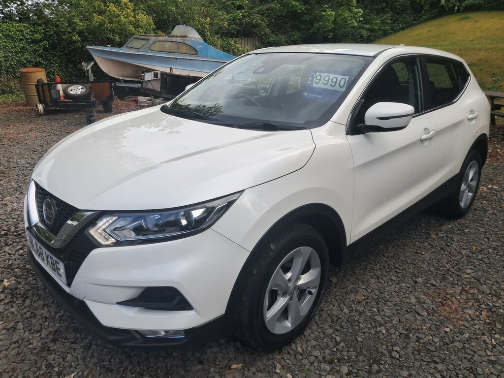 Nissan Qashqai 1.5 Dci 115 Acenta Premium NL68KBE White #3