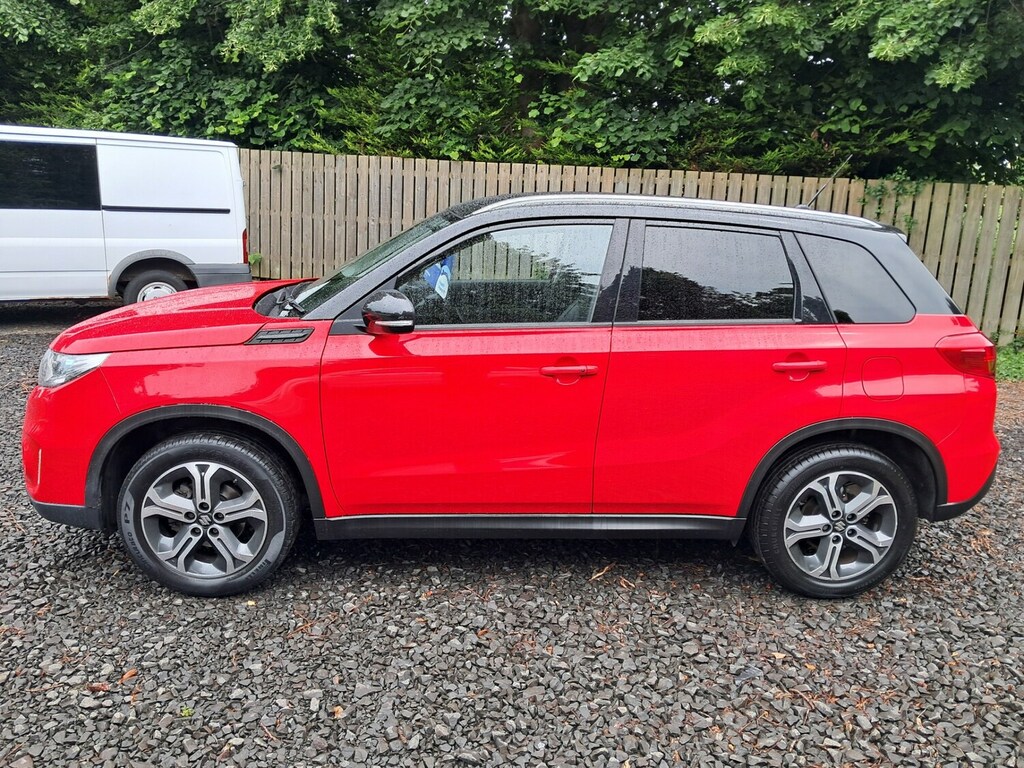 Suzuki Vitara 1.6 Sz5 Red #4