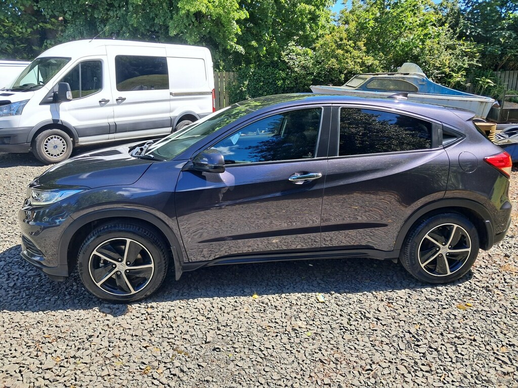 Honda Hr-V 1.5 I-vtec Se SN69UXX Black #4
