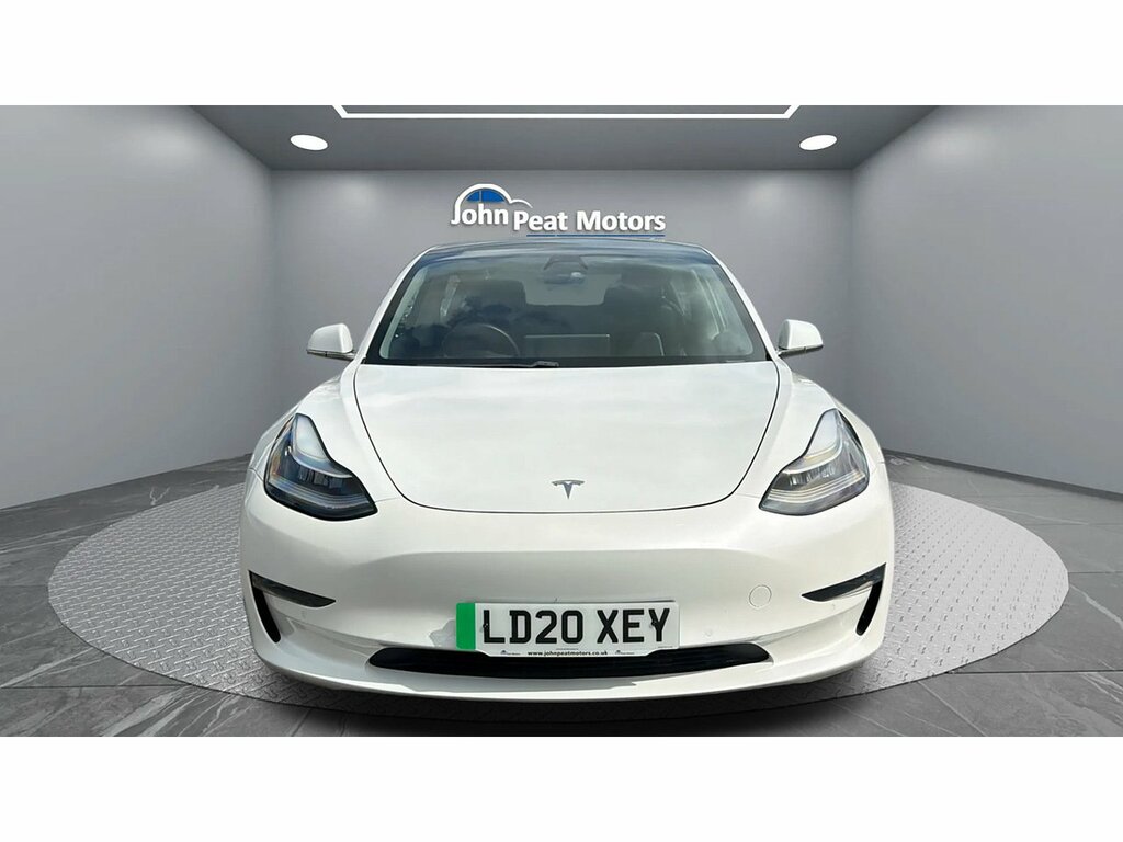 Tesla Model 3 Performance White #2