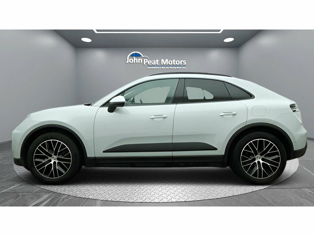 Porsche Macan 4 Grey #3