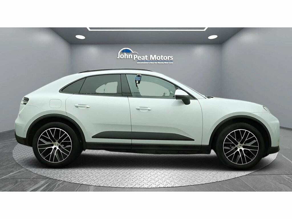 Porsche Macan 4 Grey #5