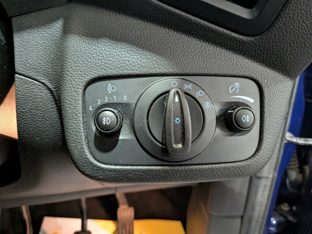 Ford Kuga Tdci Titanium Suv Blue #21