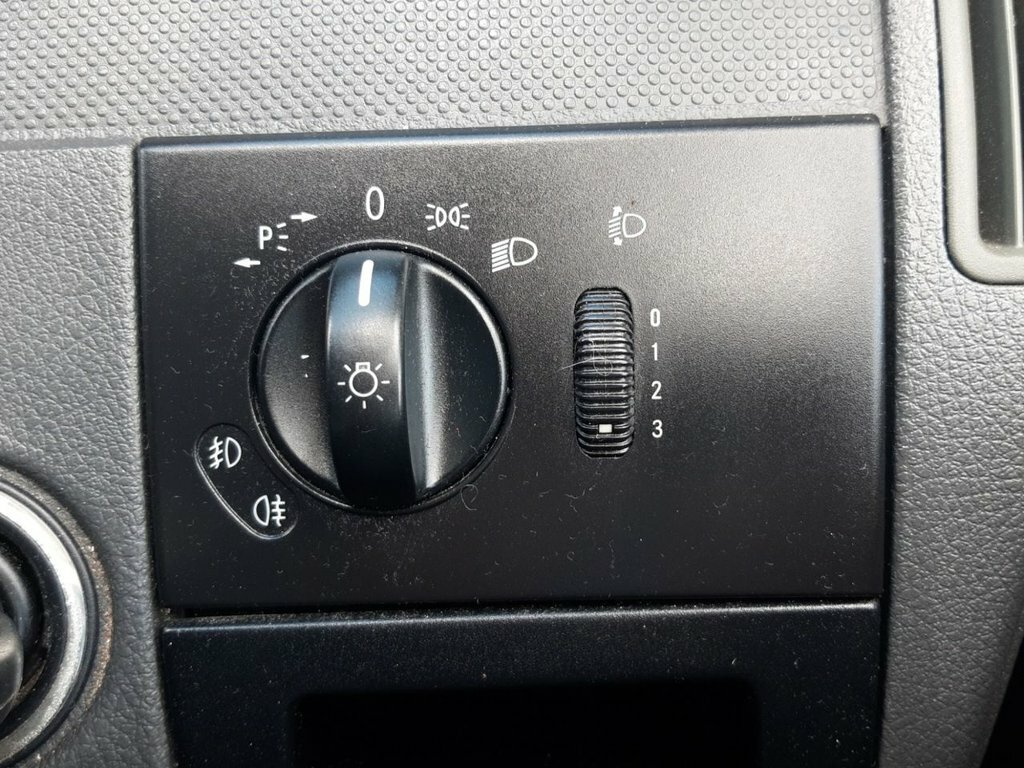 Mercedes-Benz Vito 2.1 113Cdi Compact Panel Van Swb White #25