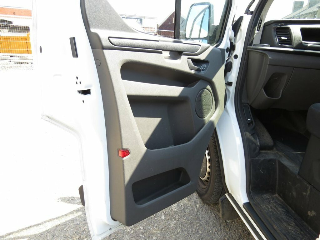 Ford Transit Custom Custom 2.0 300 Trend Pv L1 H1 129 Bhp Blue #16