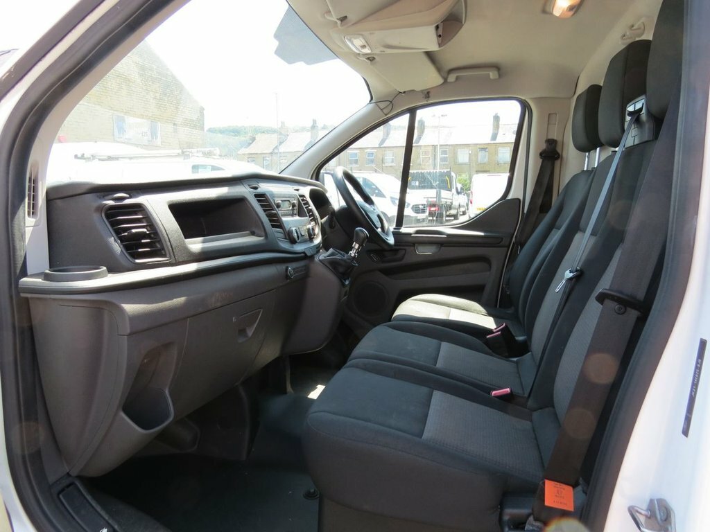Ford Transit Custom Custom 2.0 320 Ecoblue Trend Kombi L2 H1 Euro 6 9 White #5