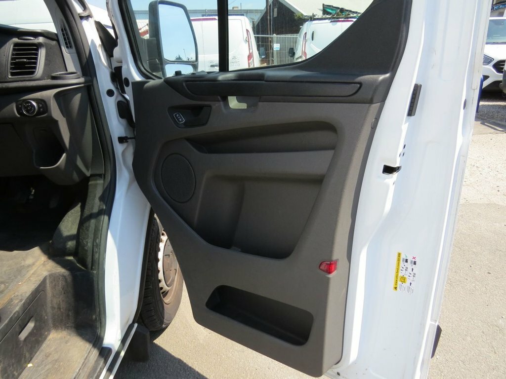 Ford Transit Custom Custom 2.0 320 Ecoblue Trend Kombi L2 H1 Euro 6 9 White #11