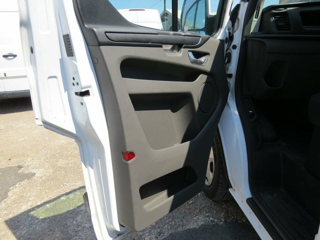Ford Transit Custom 320 L1 Sport Crew Van Double Cab 2.0 Litre 18 Red #20