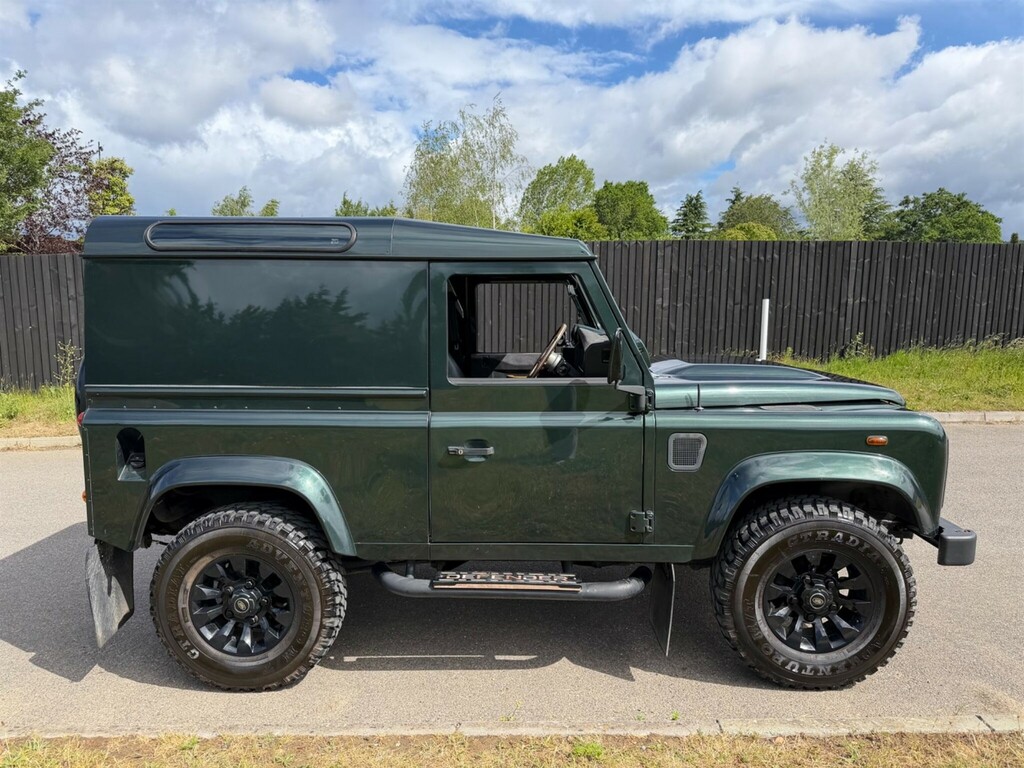 Land Rover Defender 90 Defender 90 Hard Black #9