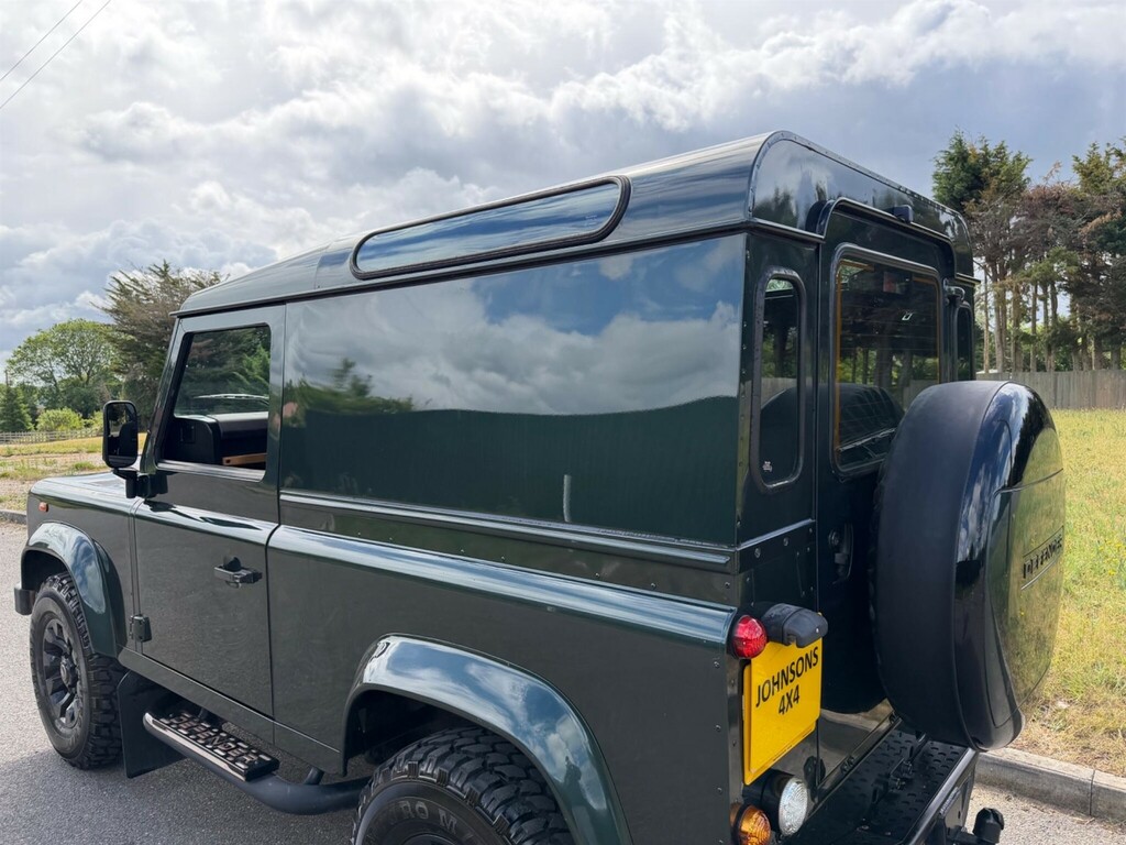 Land Rover Defender 90 Defender 90 Hard Black #7
