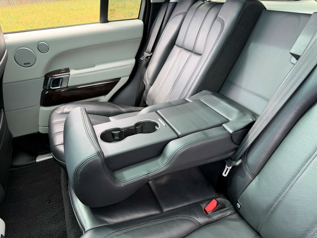 Land Rover Range Rover 3.0 Tdv6 Vogue 255 Bhp Grey #23