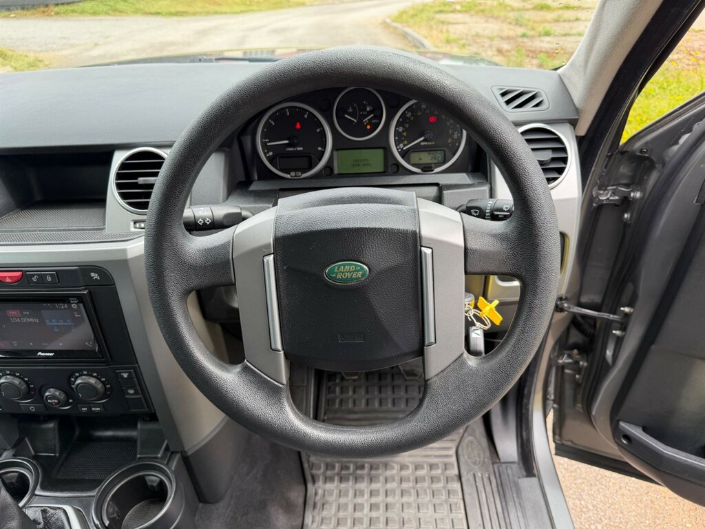 Land Rover Discovery Discovery Tdv6 Hse Black #31