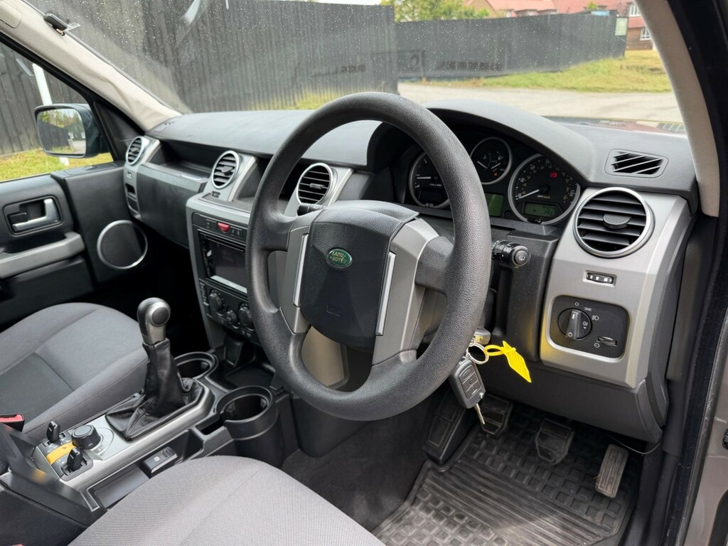Land Rover Discovery Discovery Tdv6 Hse Black #15