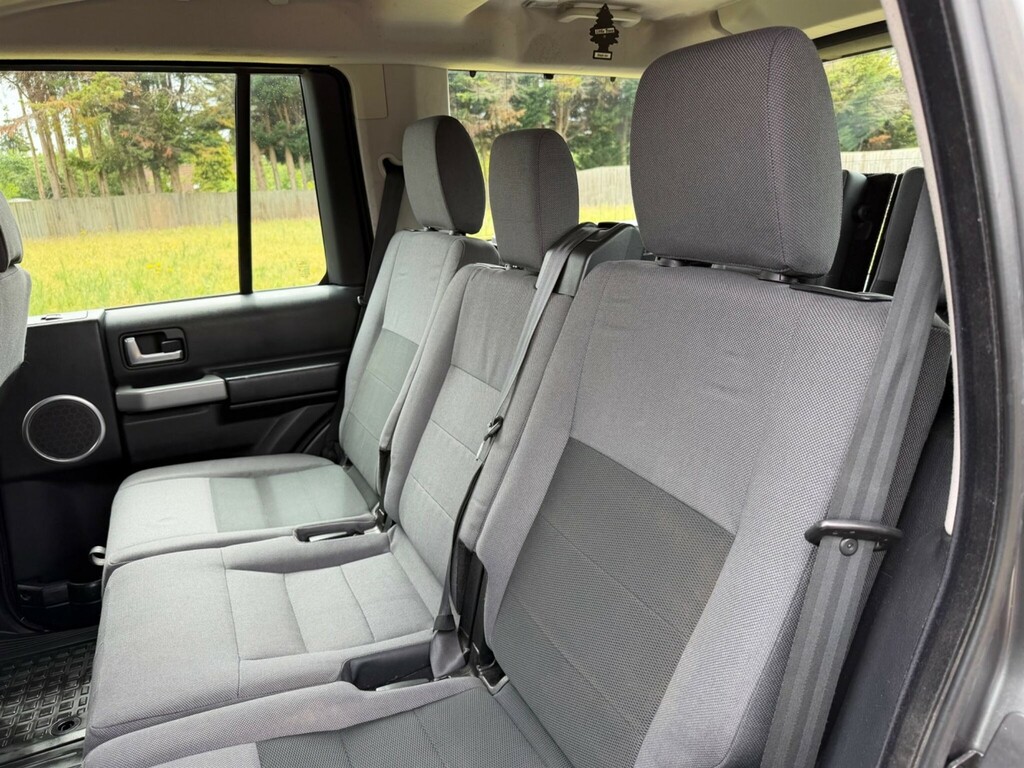 Land Rover Discovery Discovery Tdv6 Hse Black #39