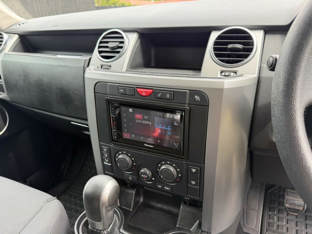 Land Rover Discovery Discovery Tdv6 Hse Black #26