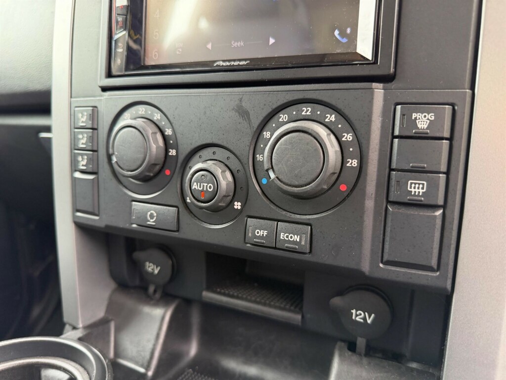 Land Rover Discovery Discovery Tdv6 Hse Black #42