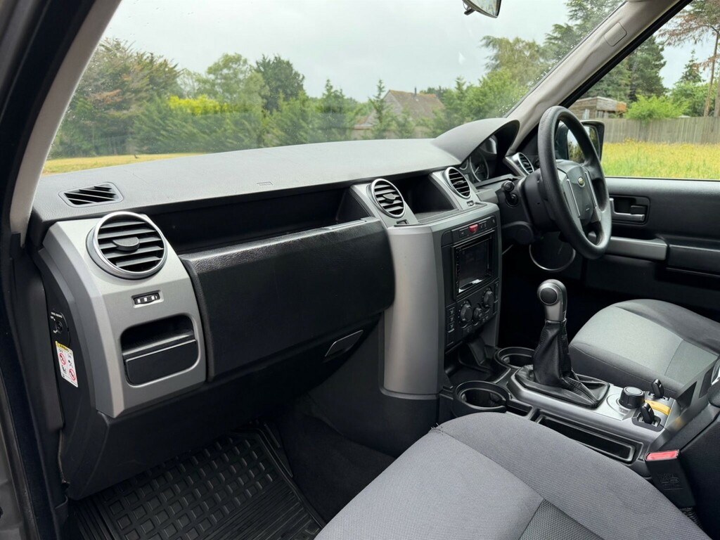 Land Rover Discovery Discovery Tdv6 Hse Black #11