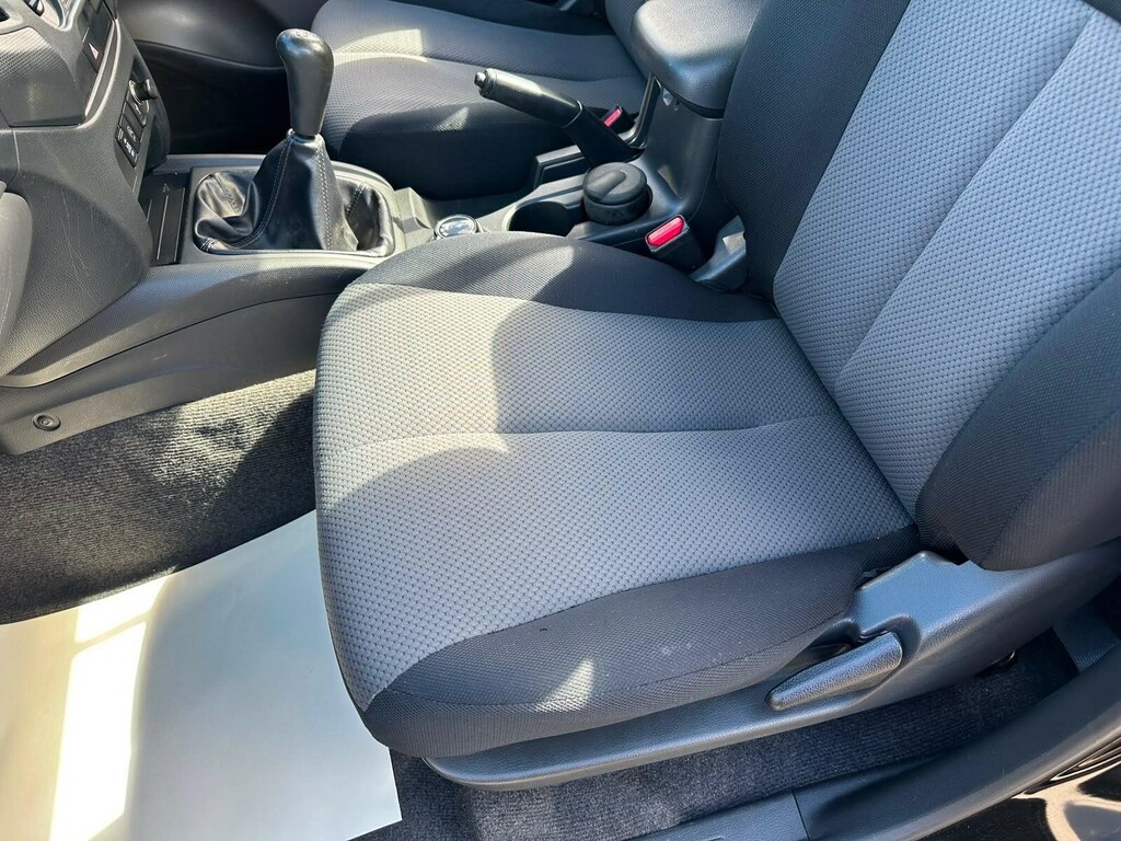 Mitsubishi L200 Automatic Grey #28