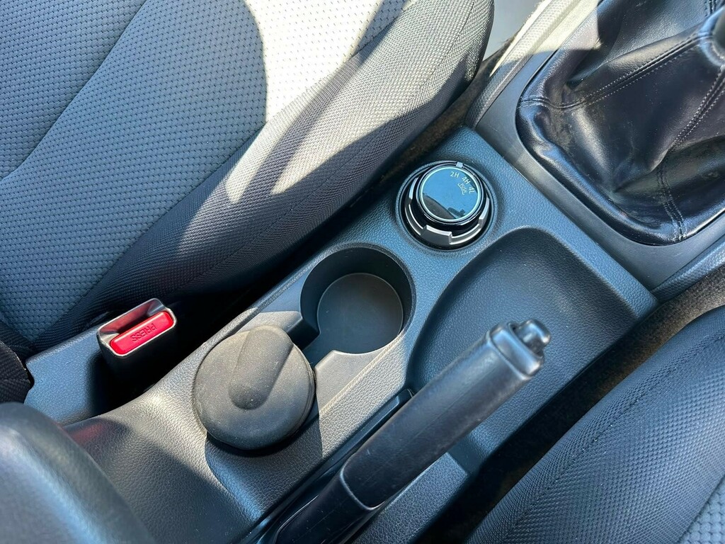 Mitsubishi L200 Automatic Grey #19