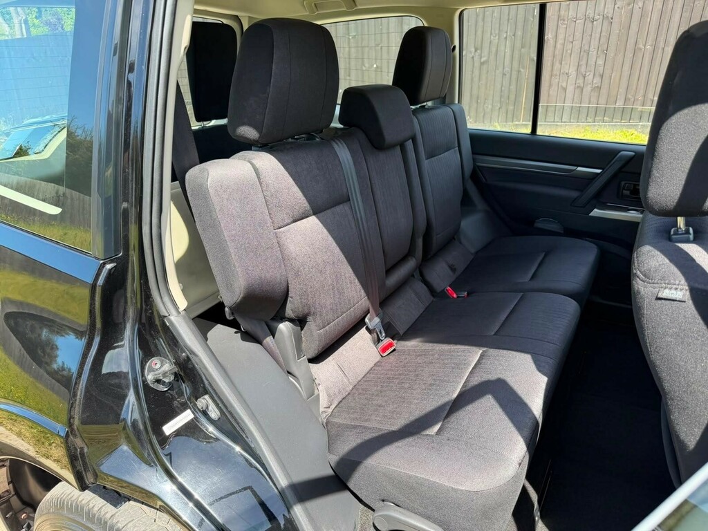 Mitsubishi Shogun Barbarian Di-d 4Wd  #23
