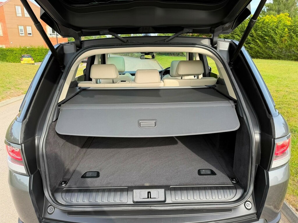 Land Rover Range Rover Sport 3.0 Sdv6 Dynamic 306 Bhp Grey #47