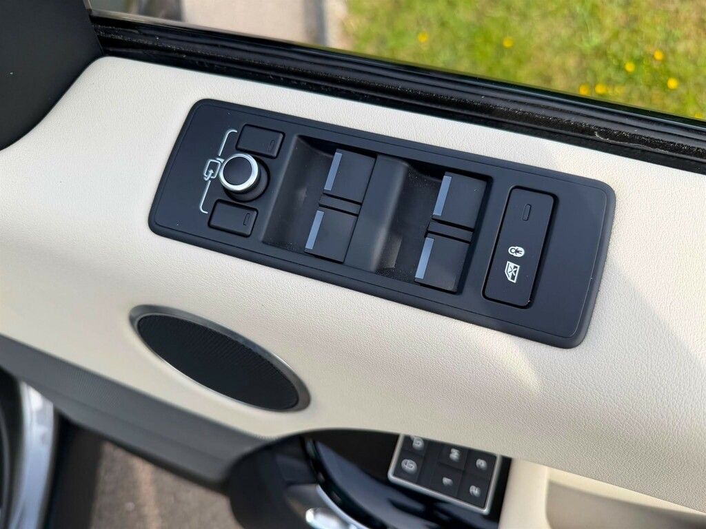 Land Rover Range Rover Sport 3.0 Sdv6 Dynamic 306 Bhp Grey #27