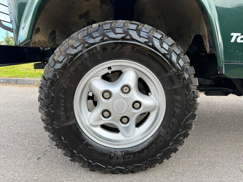 Land Rover Defender 90 Hard-top Td5 Green #31