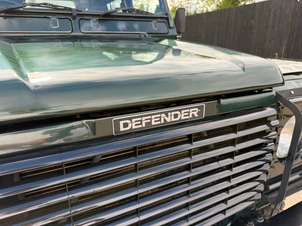 Land Rover Defender 90 Hard-top Td5 Green #48