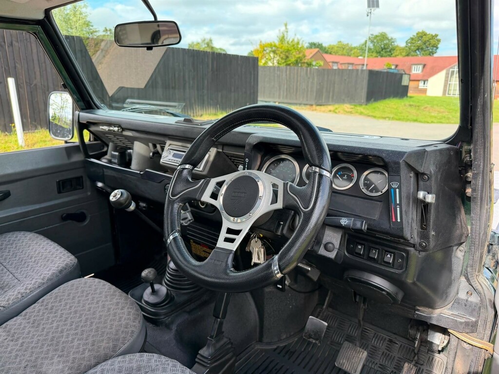 Land Rover Defender 90 Hard-top Td5 Green #15