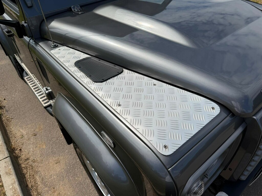 Land Rover Defender 90 90 Defender Must Be Black #42