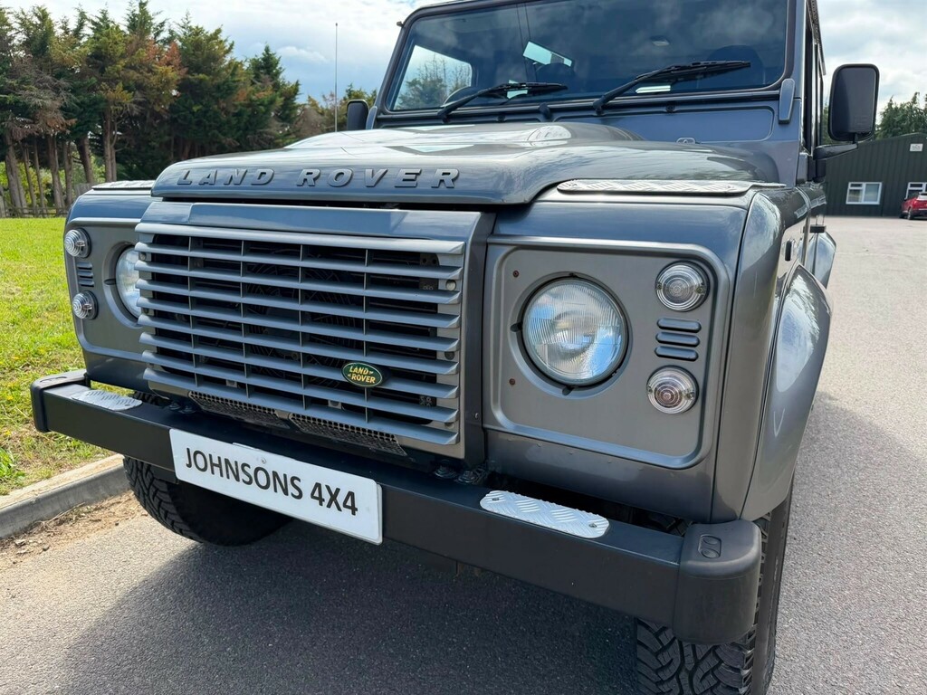 Land Rover Defender 90 Suv Grey #5