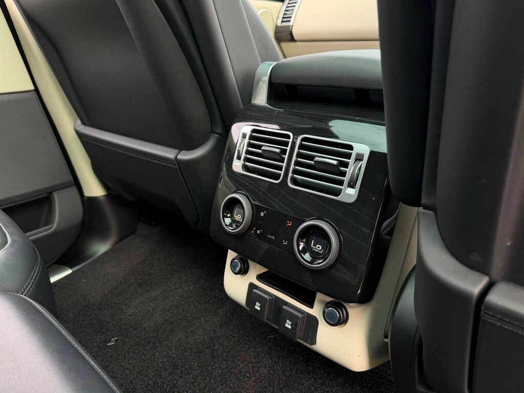 Land Rover Range Rover 3.0 Sdv6 Black #16