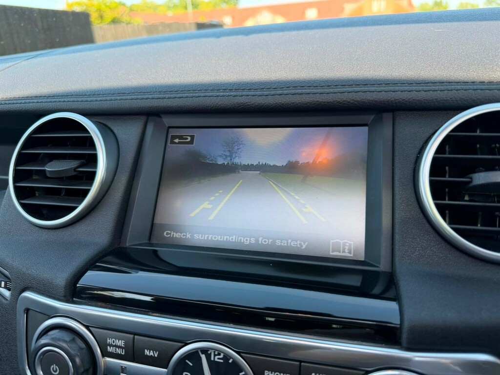 Land Rover Discovery Se Tech Grey #32